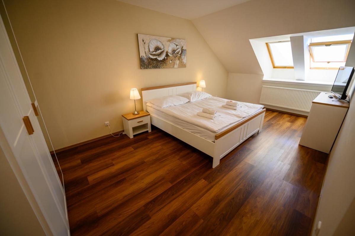 Apartman U Krale - 2 Їчін Екстер'єр фото