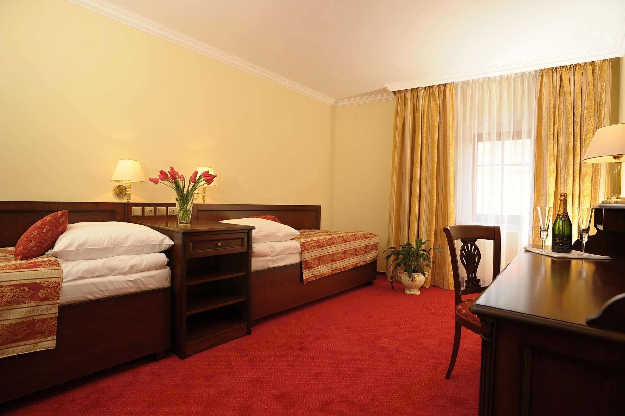 Apartman U Krale - 2 Їчін Екстер'єр фото