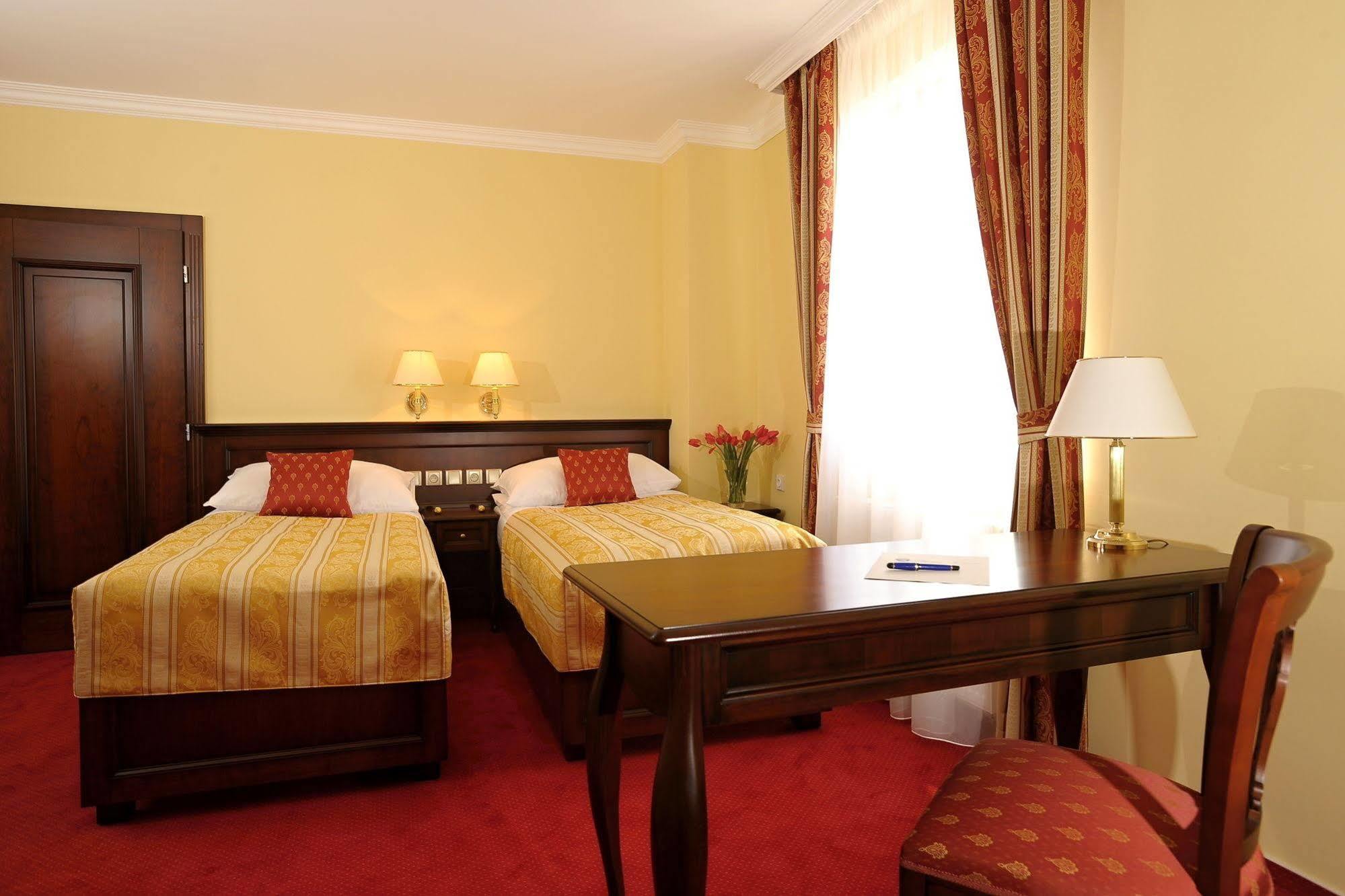 Apartman U Krale - 2 Їчін Екстер'єр фото