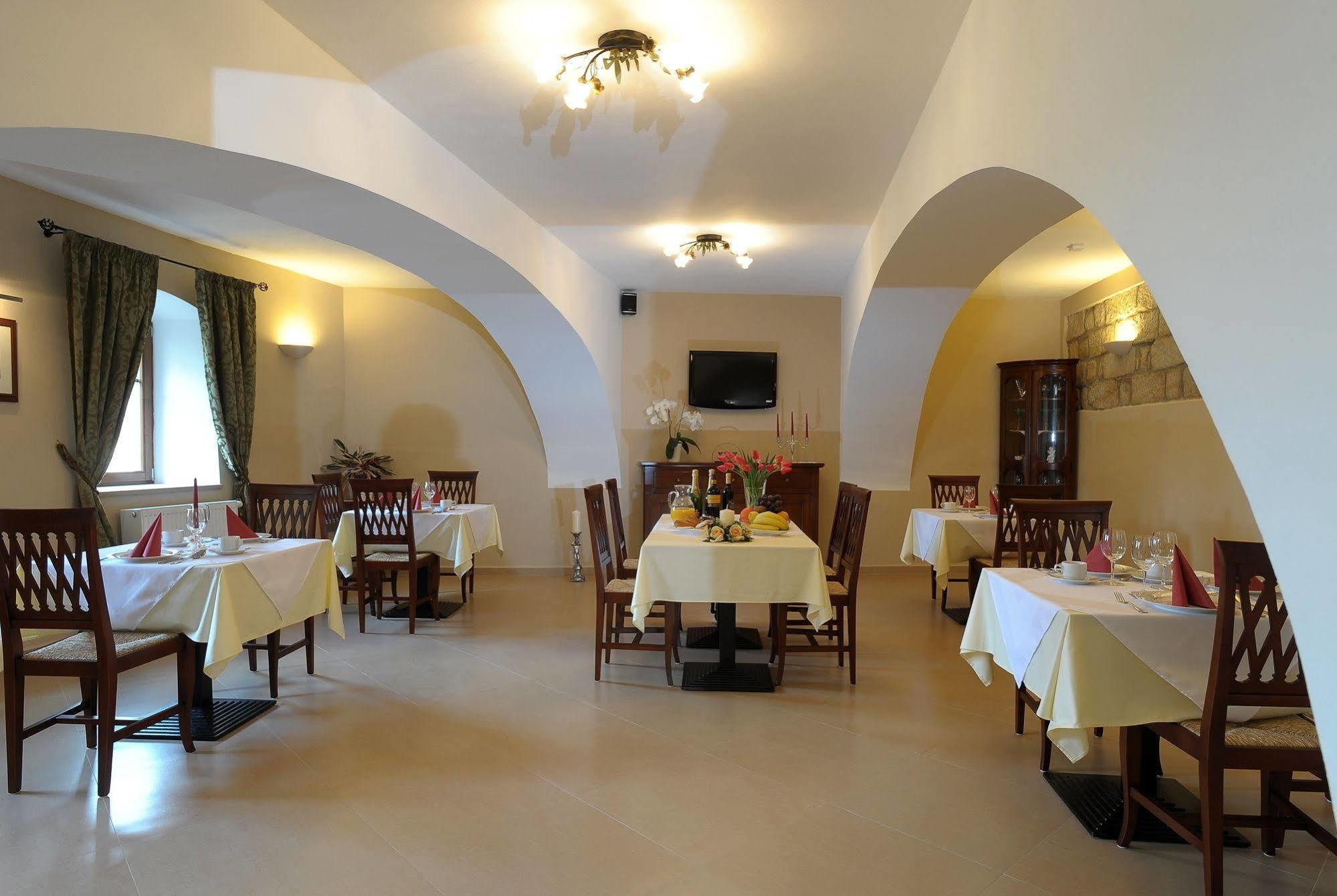 Apartman U Krale - 2 Їчін Екстер'єр фото