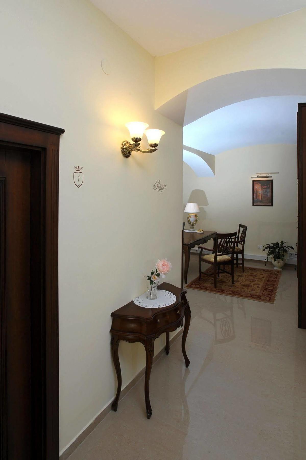 Apartman U Krale - 2 Їчін Екстер'єр фото