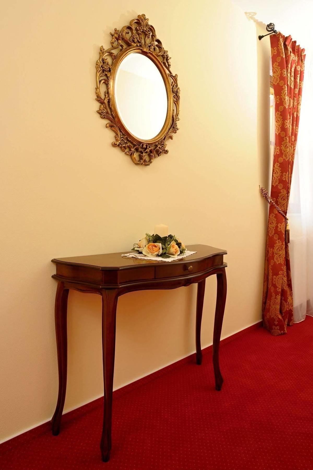 Apartman U Krale - 2 Їчін Екстер'єр фото